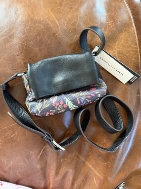 Aimee Kestenberg NWT Preston novelty mini floral bag with coin purse